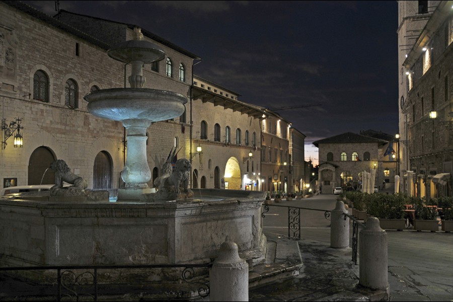 Dorfplatz von Assisi